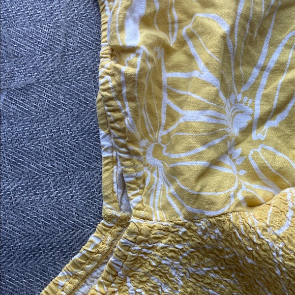 Universal Thread Yellow Textured Top - Picture 4 of 4